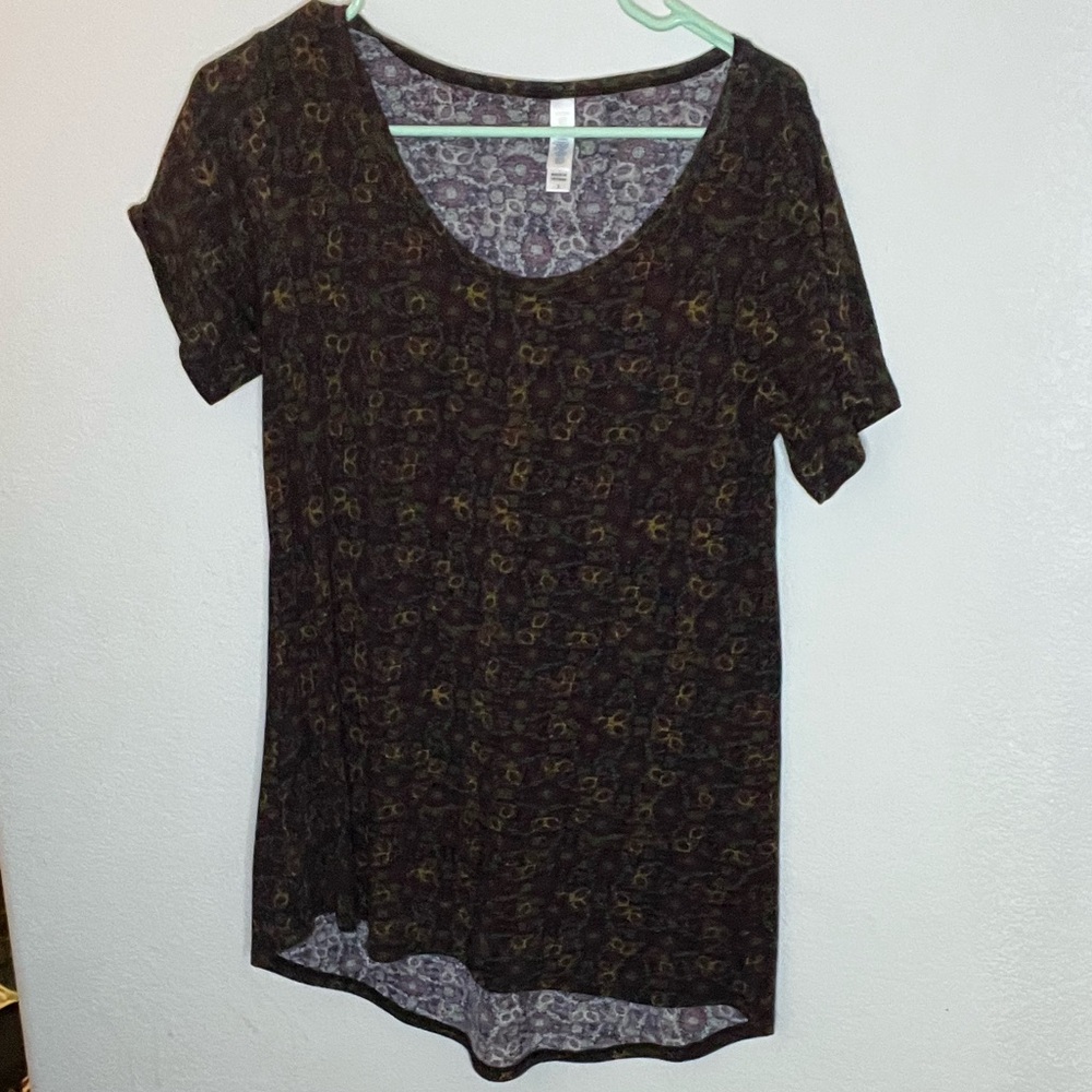 Lularoe shirt size s